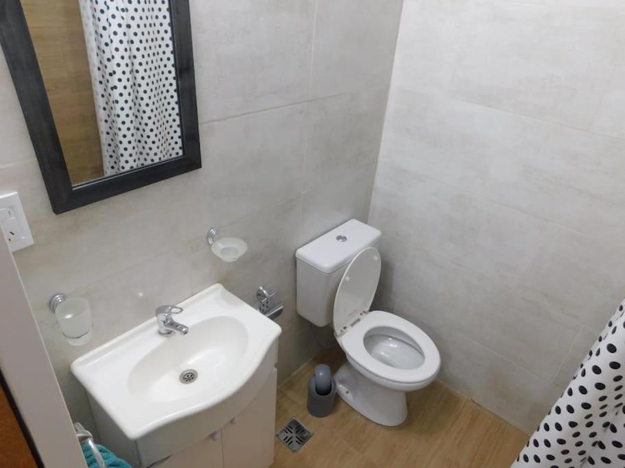 Apartment Comodo Departamento *
